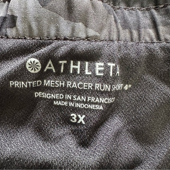 Athleta Womens Printed Mesh Racer Run Short 4" Camo 3XL Running Gym Workout - Picture 2 of 11